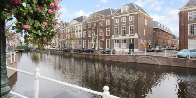 schilder leiden monumentaal